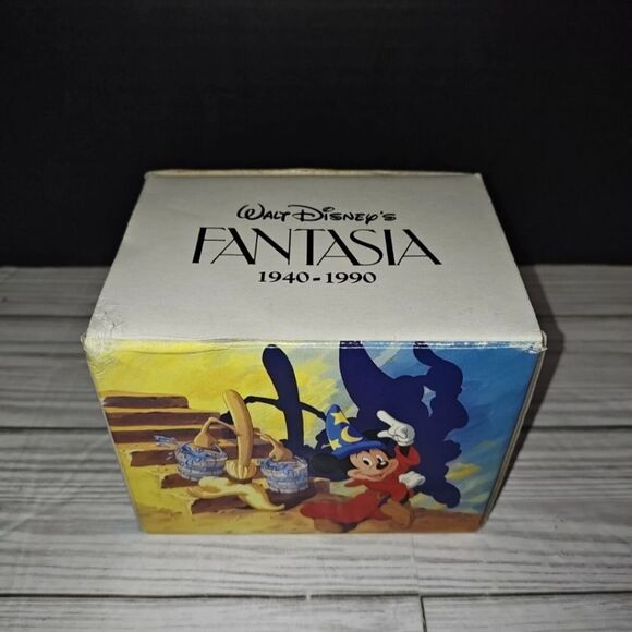 Walt Disney Mickey Mouse Fantasia Sorcerer's Apprentice Coffee Mug Cup 12oz - Picture 1 of 11
